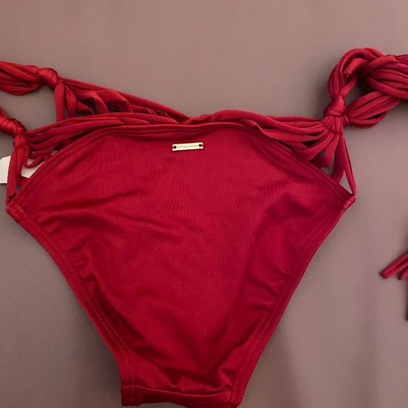 Victoria’s Secret NWT red bikini bottom fringe macrame ties - Picture 3 of 10